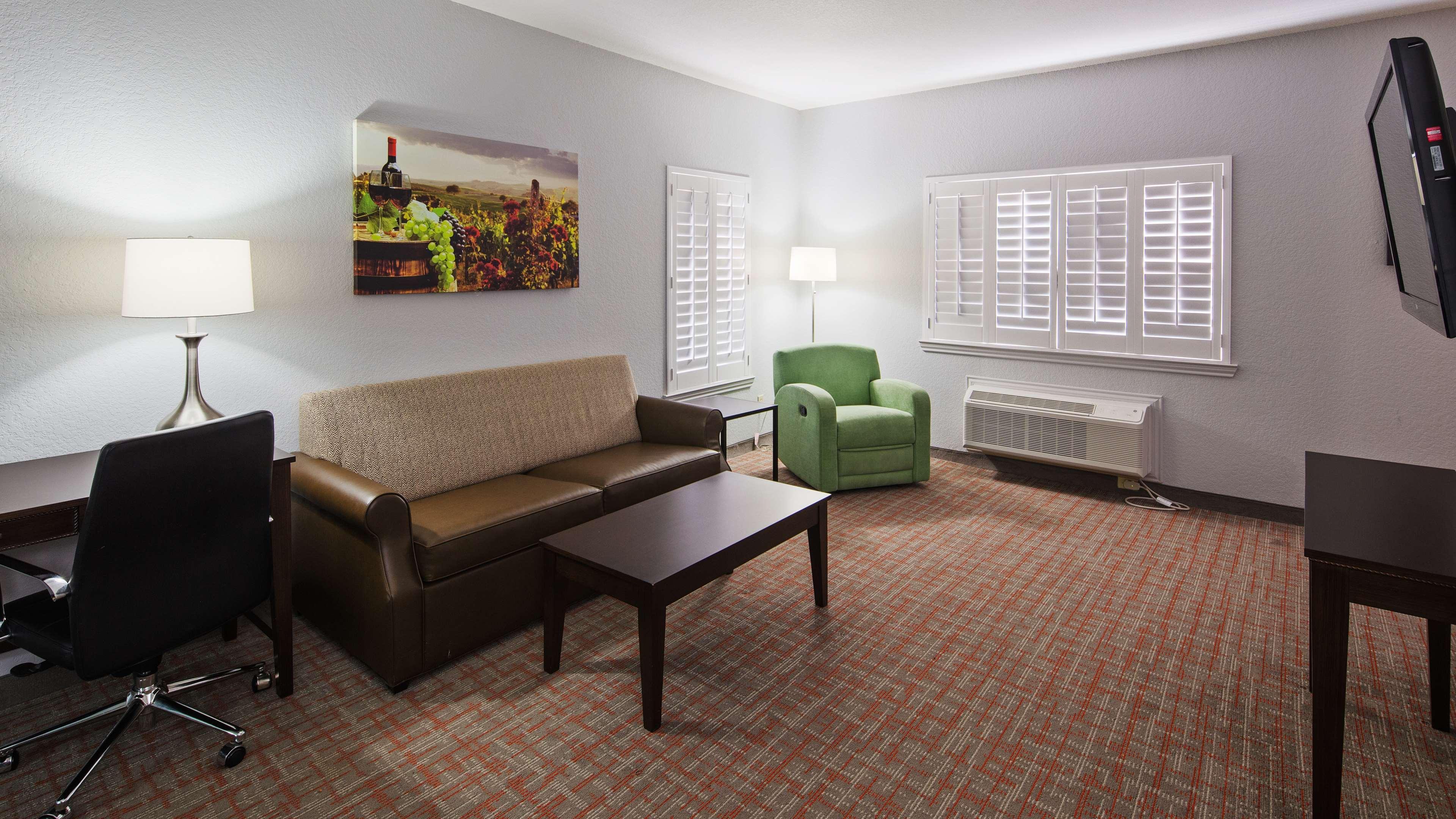 Best Western Plus Fredericksburg Exterior foto