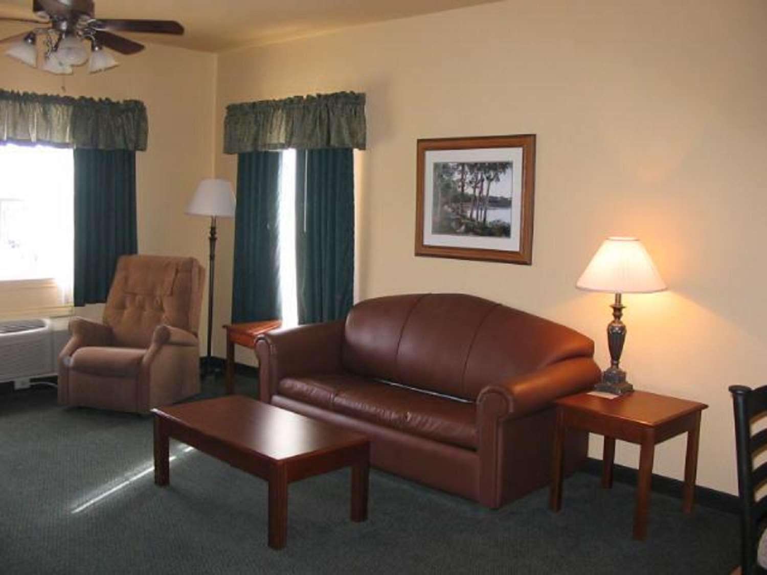 Best Western Plus Fredericksburg Exterior foto