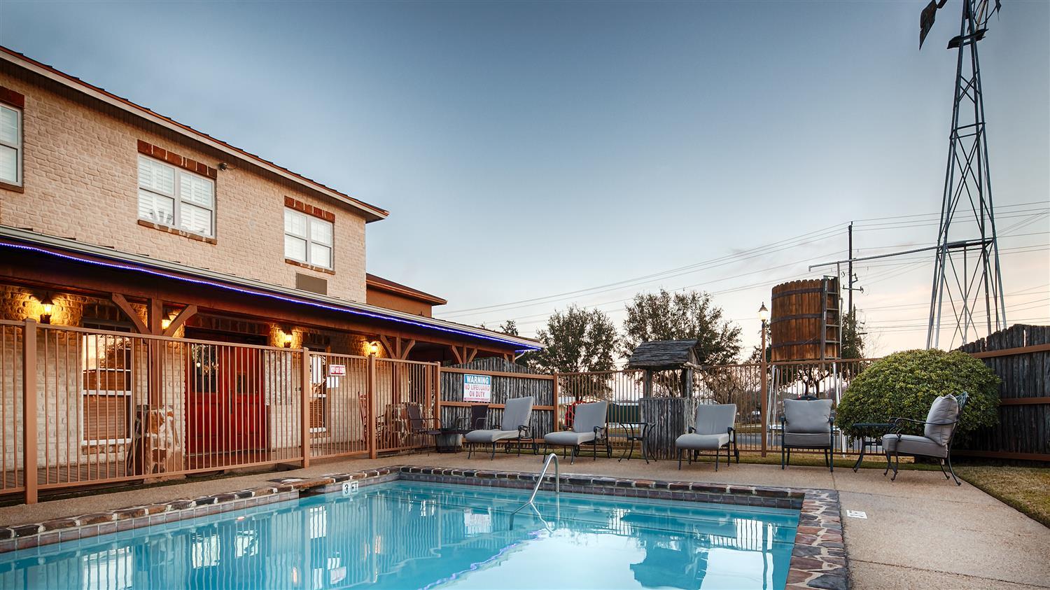 Best Western Plus Fredericksburg Exterior foto